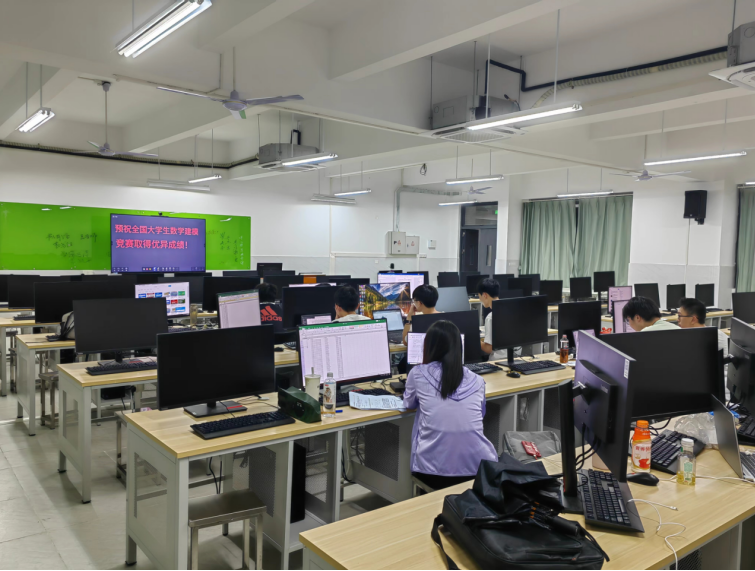 机器人学院在2024年全国大学生数学建模竞赛省赛中再...
