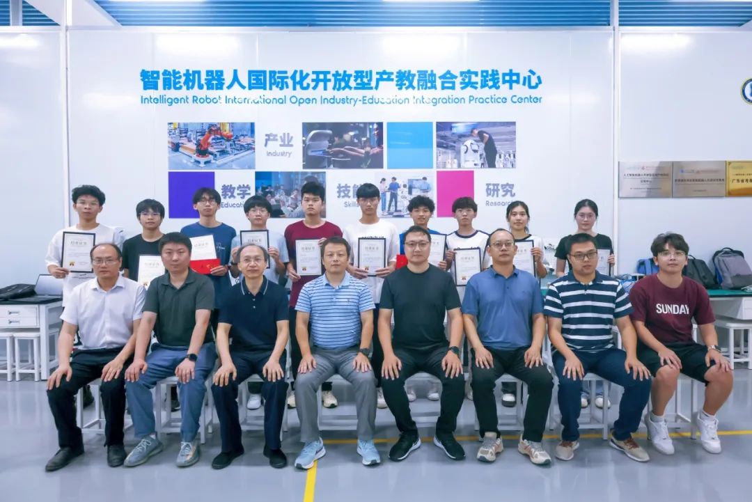 打造校企合作课程新典范——广科院&优必选科技机器人测试岗位实践...