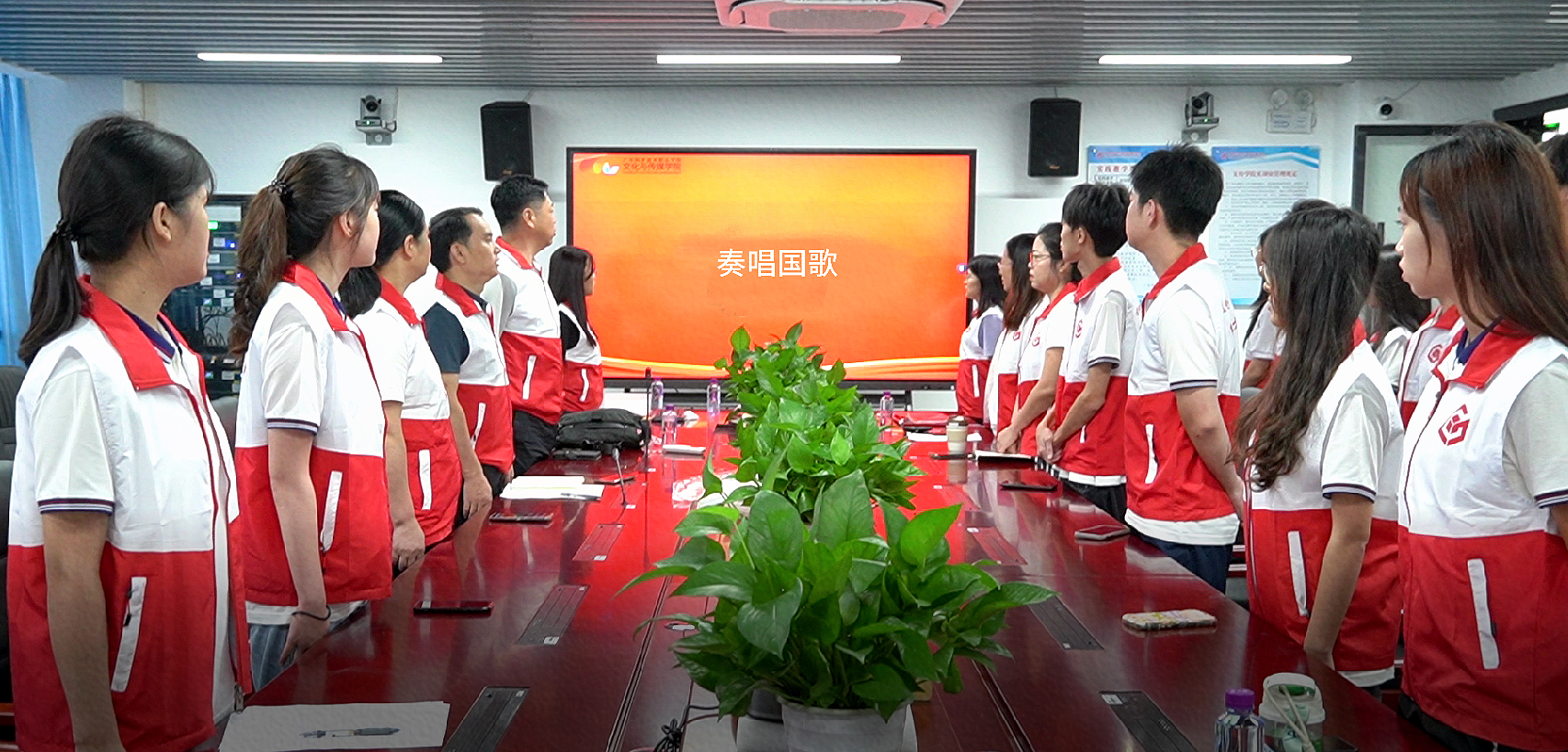文化与传媒学院召开2023年暑期“三下乡”社会实践活动暨“百千万工程”动员会