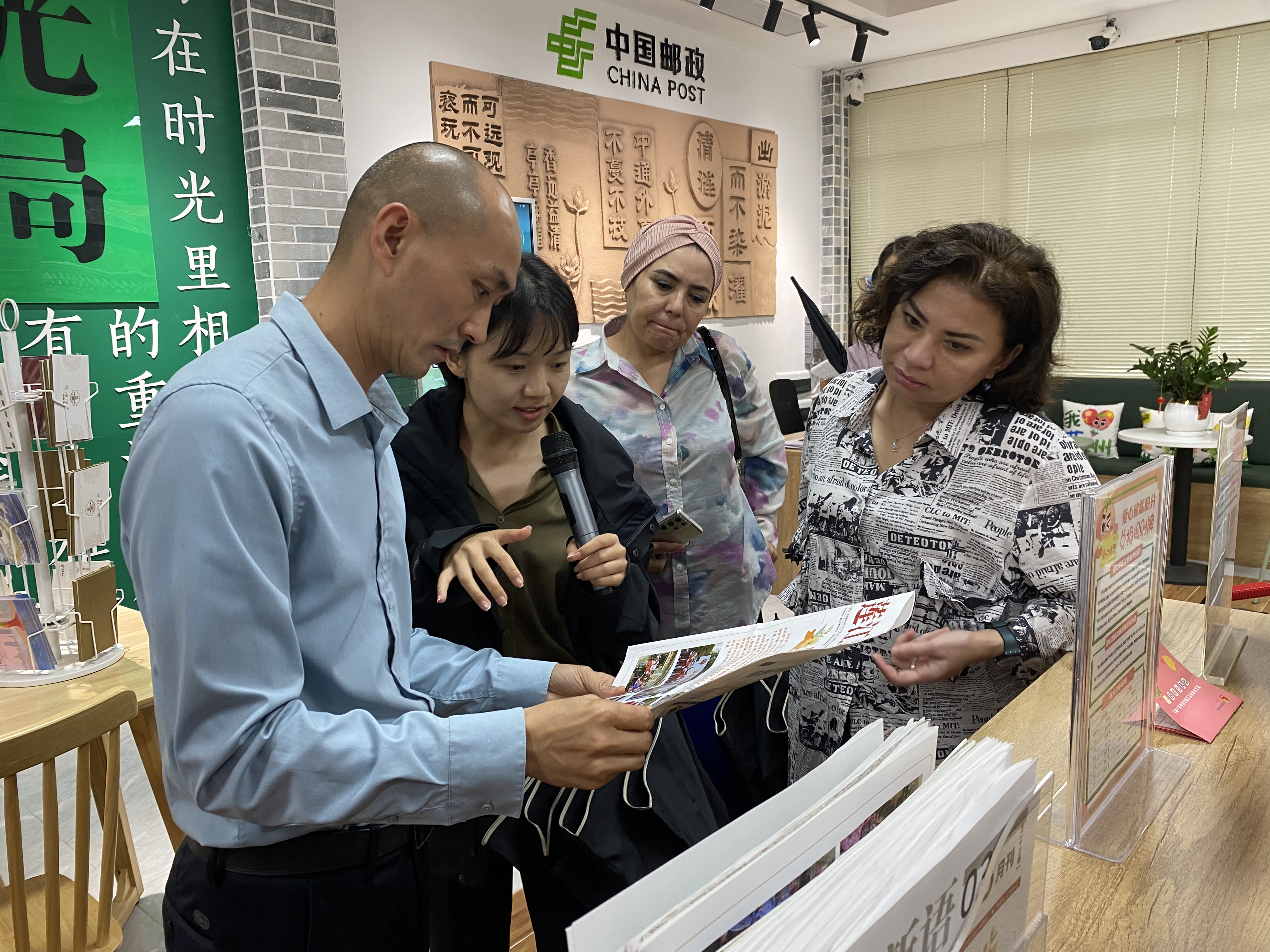 优秀校友罗巨泉：绿色乡村振兴路