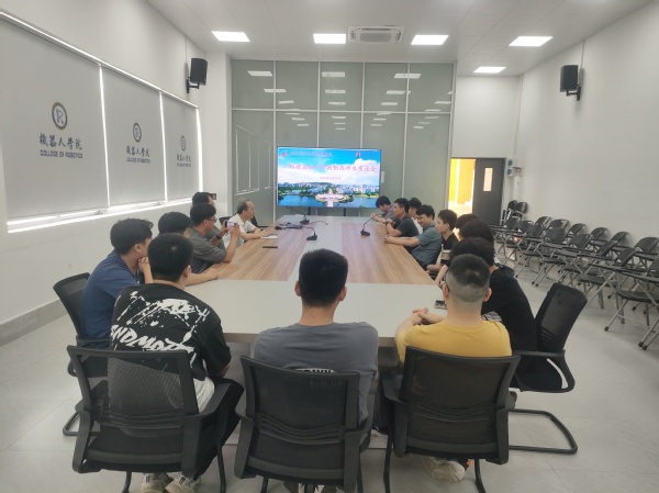 广科院与德昌电机现代学徒制班师生座谈会顺利举行