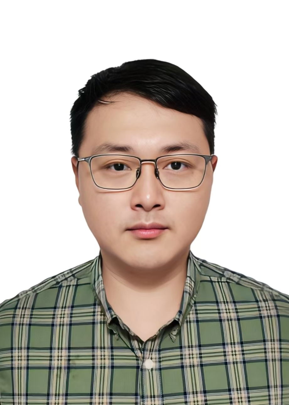 张卓